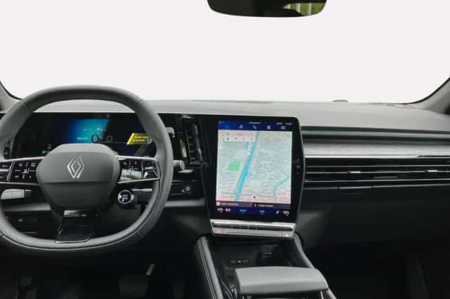 Renault Austral (2024) thumbnail 8