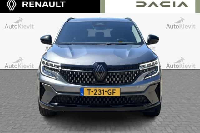 Renault Austral (2023) thumbnail 2