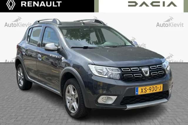Dacia Sandero Stepway (2019) thumbnail 3