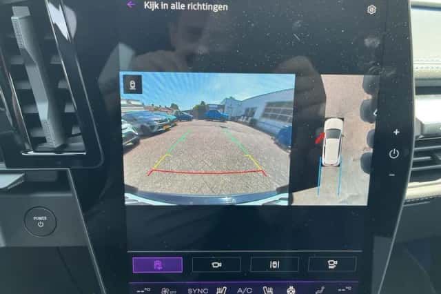 Renault Mégane E-Tech (2026) thumbnail 19