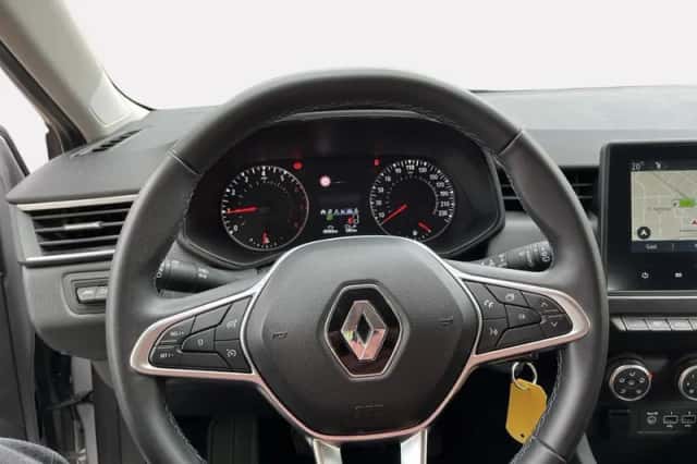 Renault Clio (2023) thumbnail 16