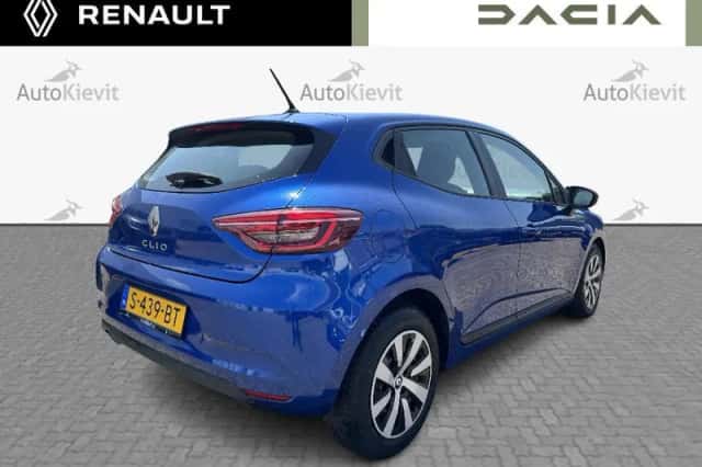 Renault Clio (2023) thumbnail 6
