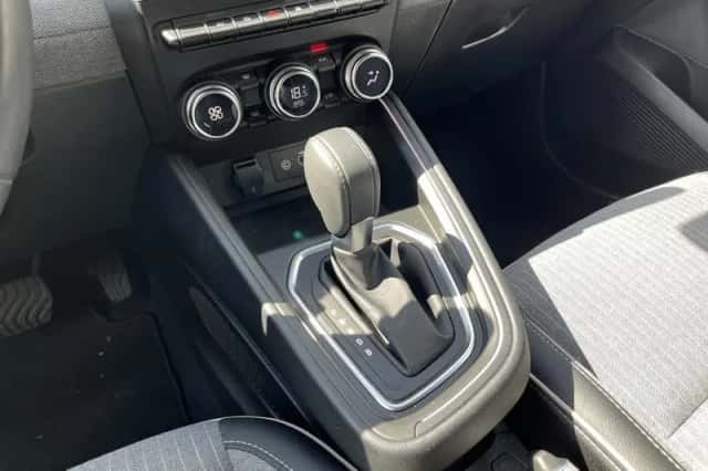 Renault Clio (2023) thumbnail 14