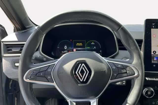 Renault Clio (2023) thumbnail 16