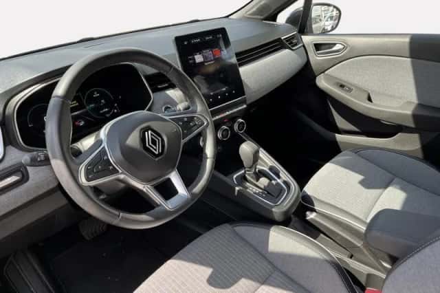 Renault Clio (2023) thumbnail 10