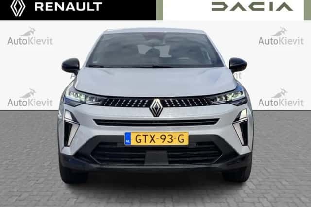 Renault Captur (2024) thumbnail 2