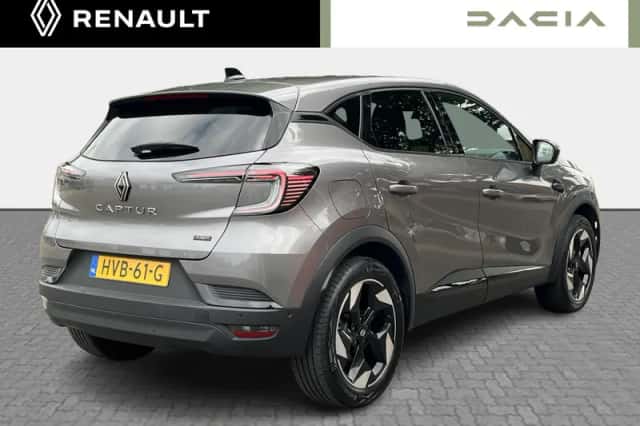 Renault Captur (2025) thumbnail 5