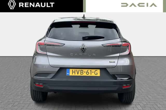 Renault Captur (2025) thumbnail 6
