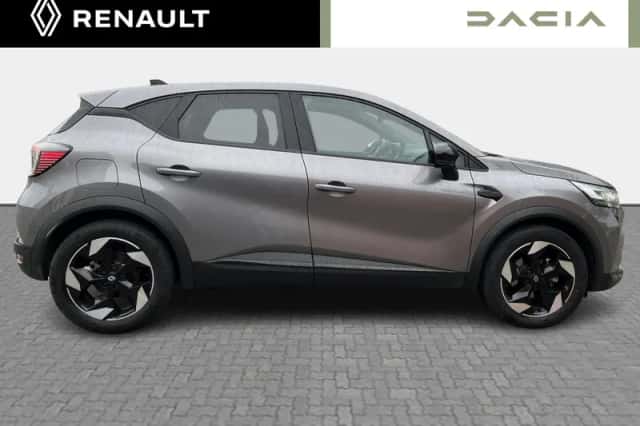 Renault Captur (2025) thumbnail 4