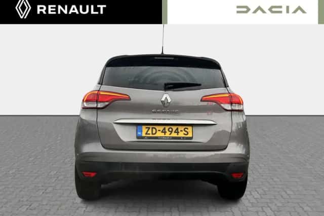 Renault Scénic (2019) thumbnail 6