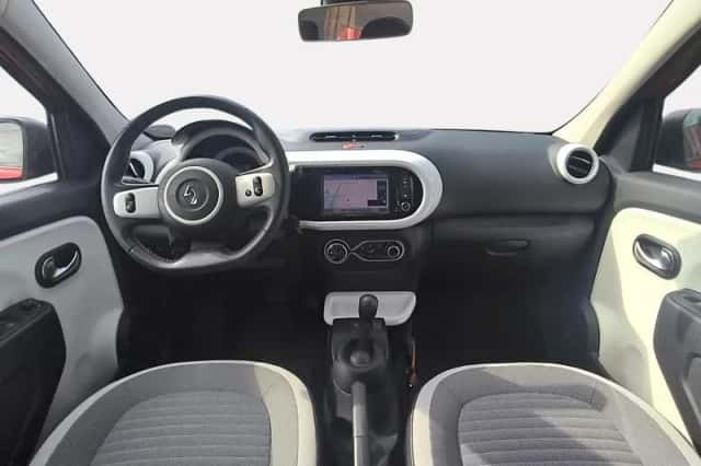 Renault Twingo (2018) thumbnail 2