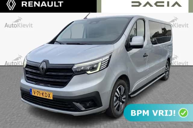 Renault Trafic (2024) thumbnail 1