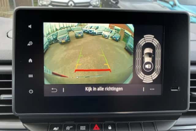 Renault Trafic (2024) thumbnail 19