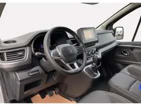 Renault Trafic (2024) thumbnail 10