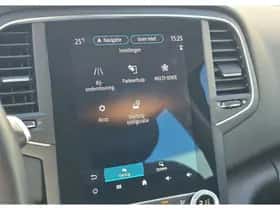 Renault Mégane (2024) thumbnail 18