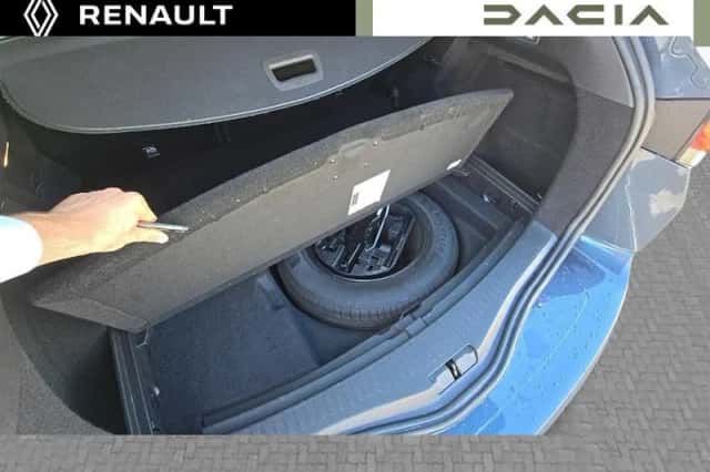 Renault Mégane (2024) thumbnail 24