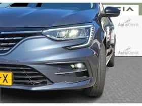 Renault Mégane (2024) thumbnail 32
