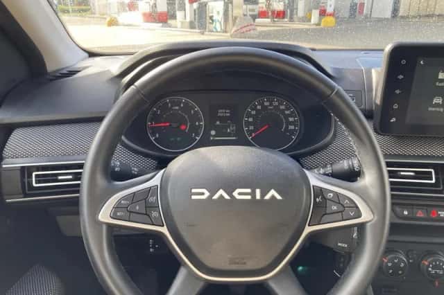 Dacia Sandero (2024) thumbnail 16