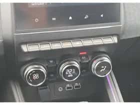 Renault Clio (2024) thumbnail 17
