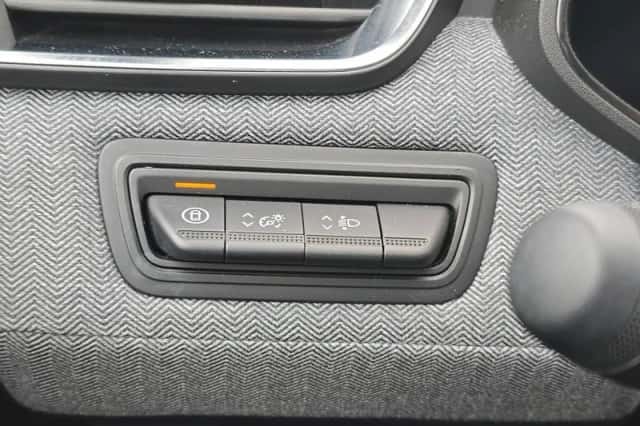 Renault Clio (2024) thumbnail 19