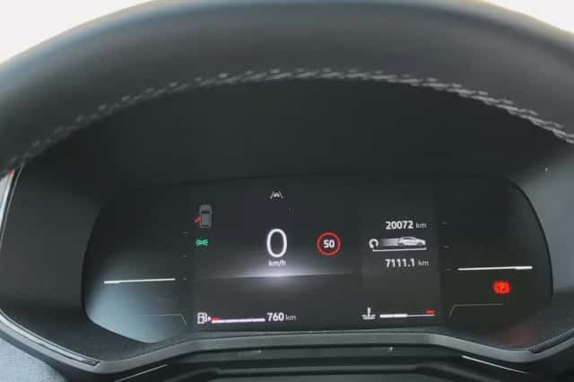 Renault Clio (2024) thumbnail 17