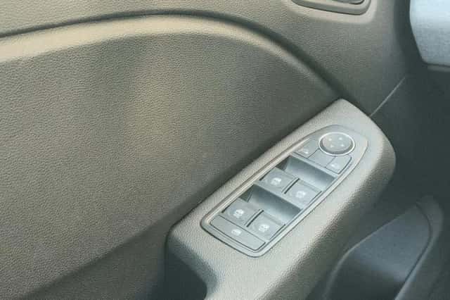 Renault Clio (2024) thumbnail 21