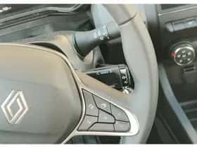 Renault Clio (2024) thumbnail 23