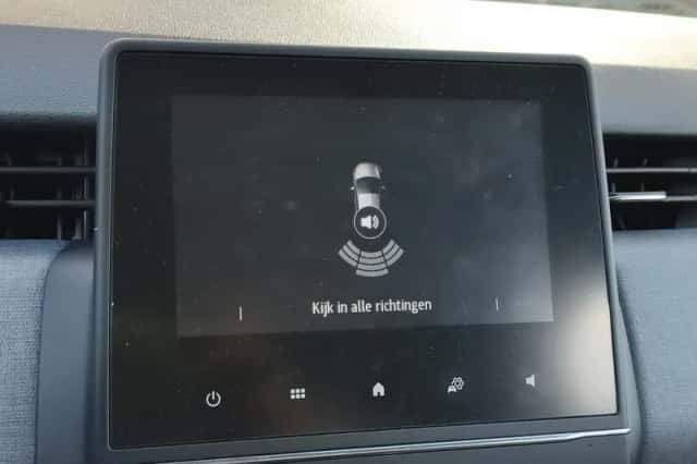 Renault Clio (2024) thumbnail 29