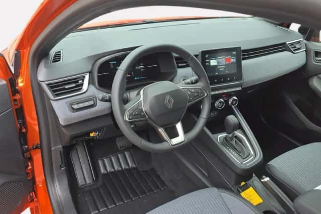 Renault Clio (2025) thumbnail 4