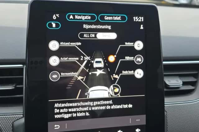 Renault Arkana (2025) thumbnail 23