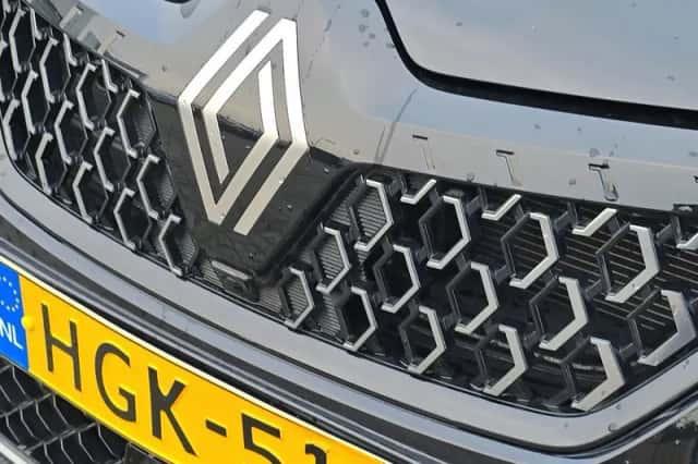 Renault Arkana (2025) thumbnail 27