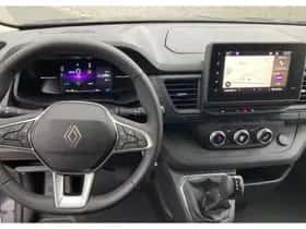 Renault Trafic (2025) thumbnail 2