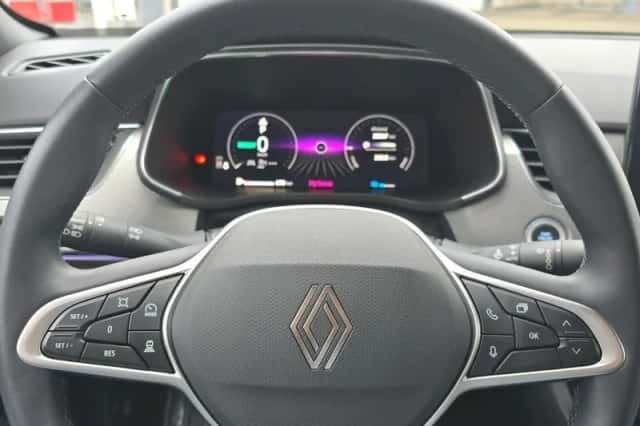 Renault Arkana (2025) thumbnail 16