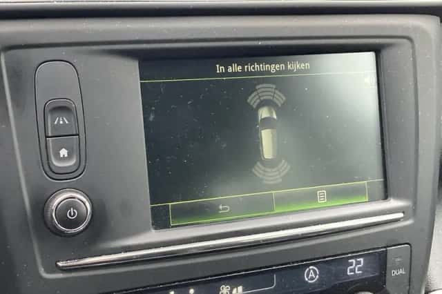 Renault Kadjar (2016) thumbnail 22