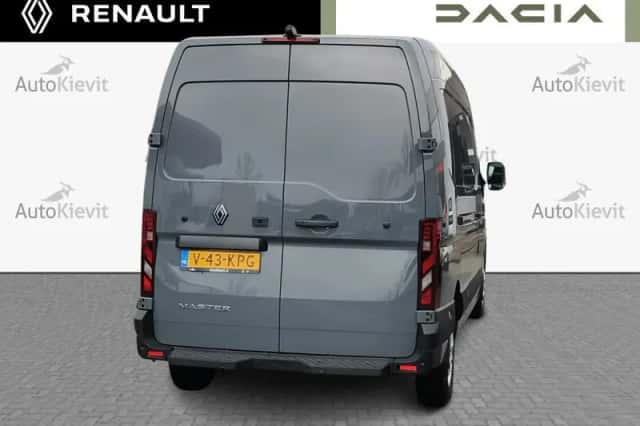 Renault Master (2024) thumbnail 28