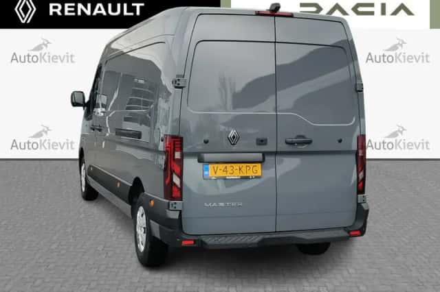Renault Master (2024) thumbnail 33