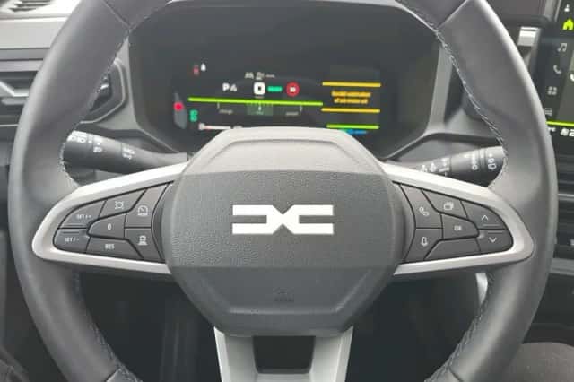 Dacia Bigster (2025) thumbnail 9