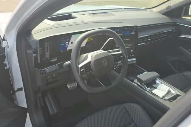 Renault Espace (2026) thumbnail 33