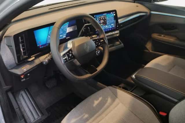 Renault Mégane E-Tech (2026) thumbnail 10
