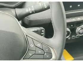 Renault Clio (2024) thumbnail 26