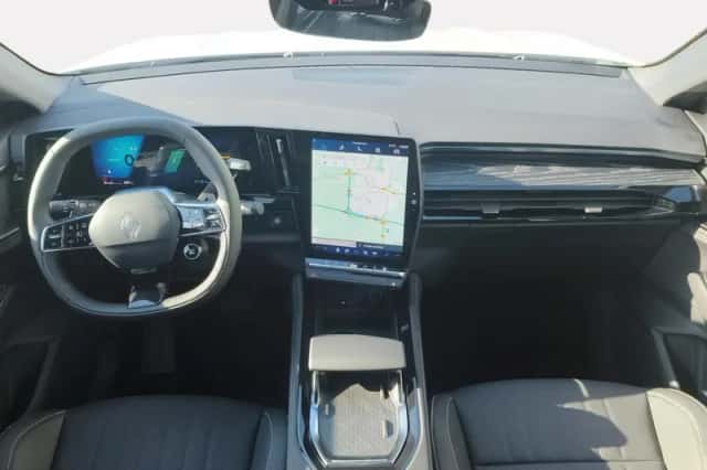 Renault Espace (2025) thumbnail 2