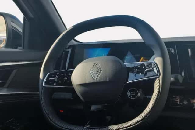 Renault Espace (2025) thumbnail 34