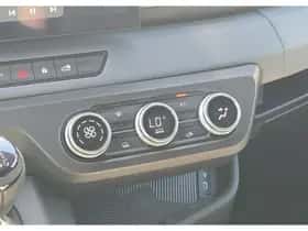 Renault Master (2024) thumbnail 15