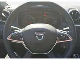 Dacia Duster (2021) thumbnail 16