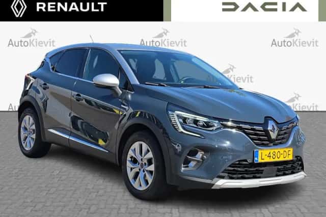 Renault Captur (2021) thumbnail 3