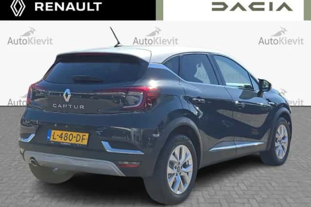 Renault Captur (2021) thumbnail 5