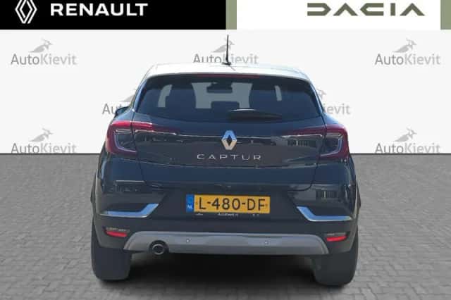 Renault Captur (2021) thumbnail 6