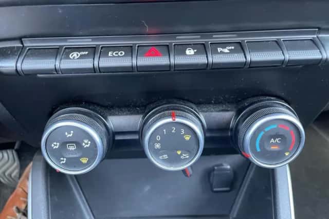 Dacia Duster (2021) thumbnail 19
