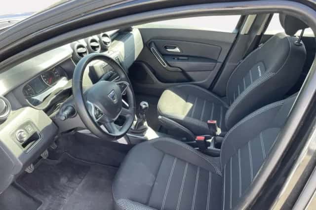 Dacia Duster (2021) thumbnail 10