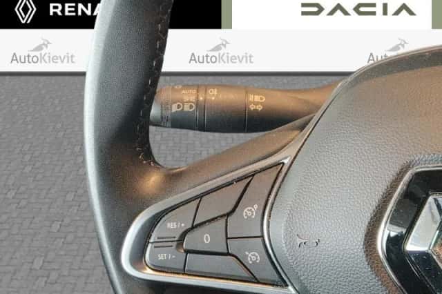 Renault Captur (2023) thumbnail 21